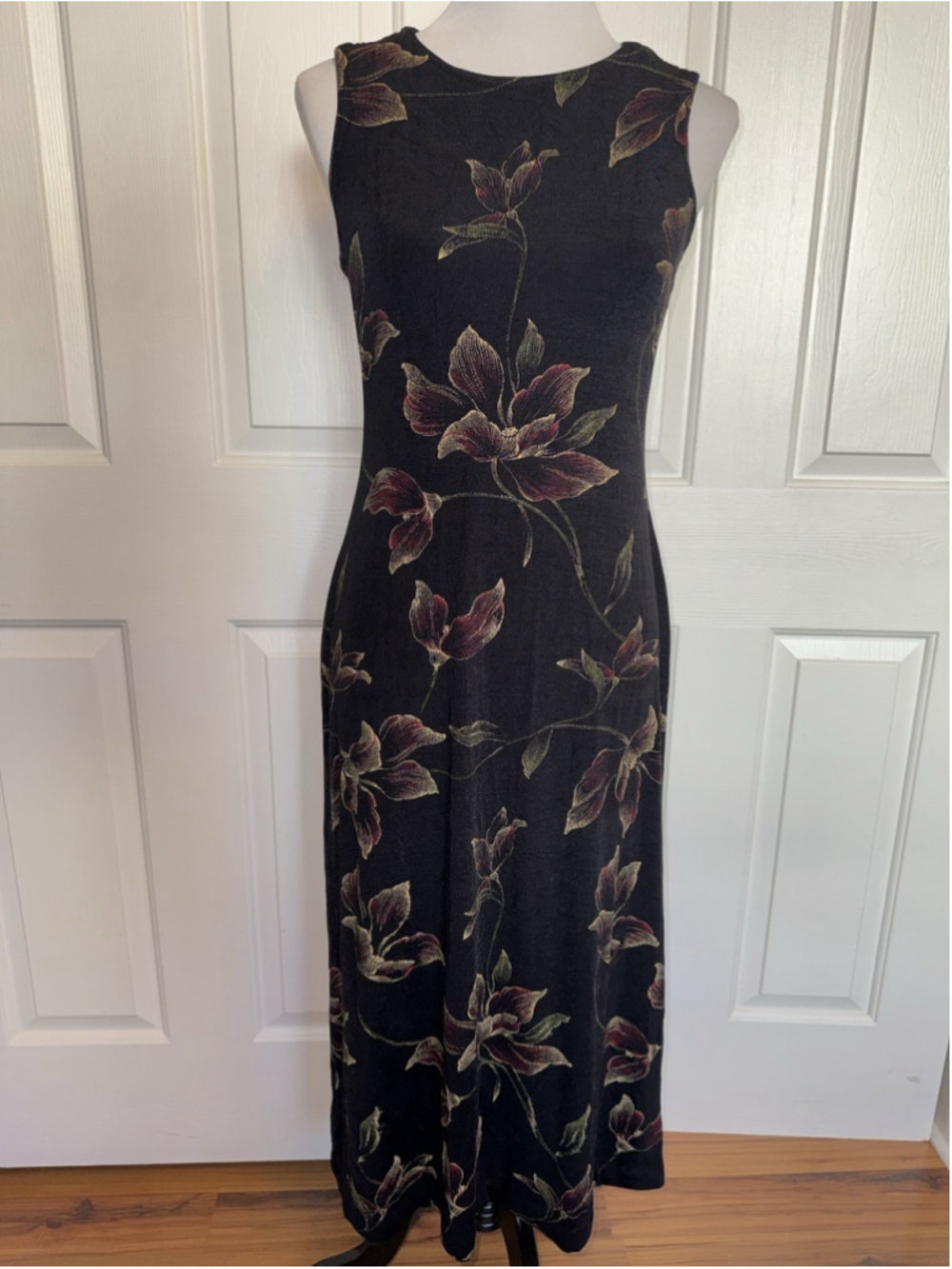 Vintage 90s Dark Floral Maxi Dress Black Sleeveless Romantic Grunge Floral